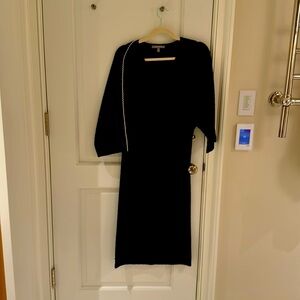 Neiman Marcus Cashmere sweater dress black